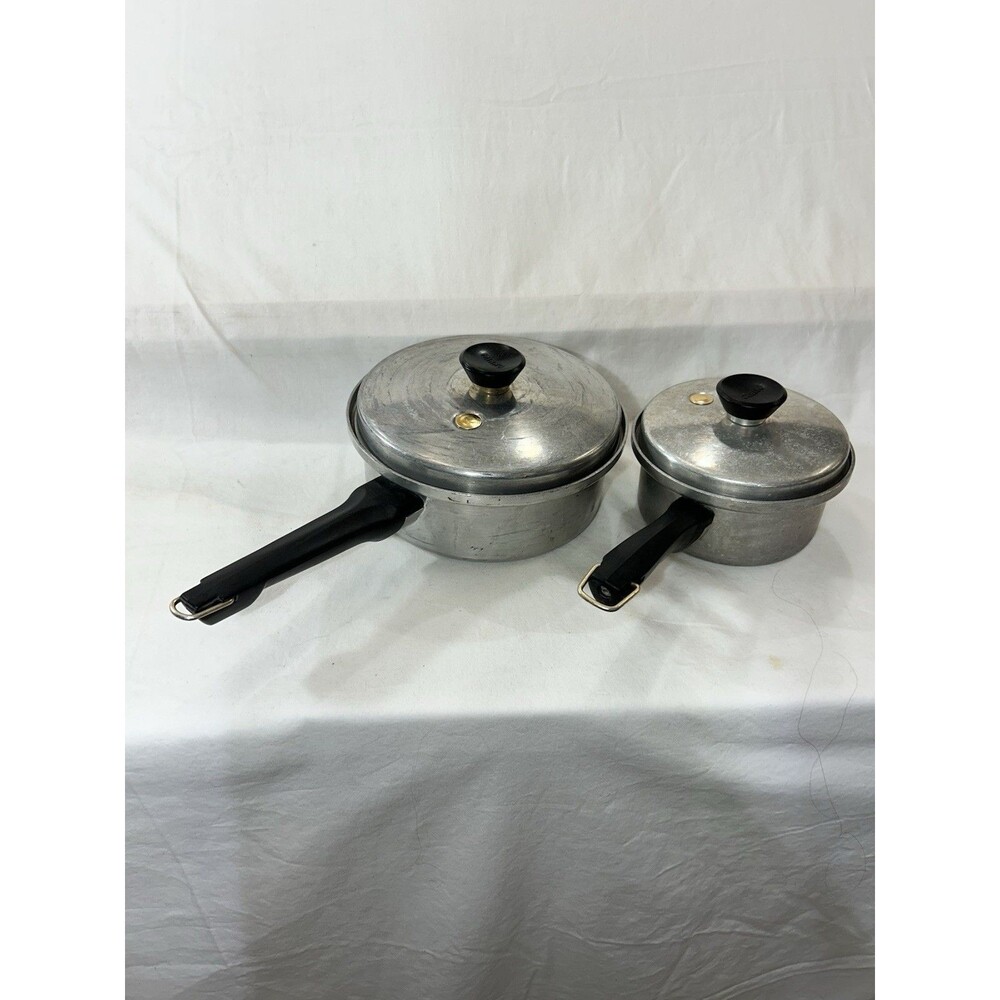Vintage Mirro Aluminum Saucepan Set 1 Qt 2 Qt With Lids Steamer Vents